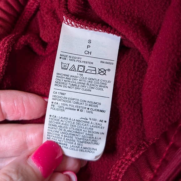 Old Navy Active Go Dry Joggers - Picture 6 of 6